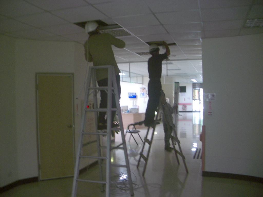 上海办公室装修公司